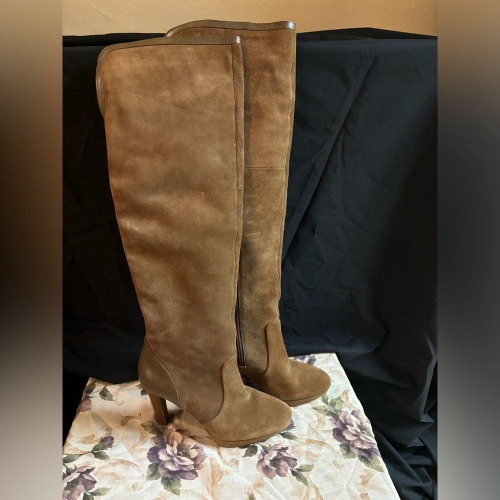 Over the Knee beautiful Taupe platform boots